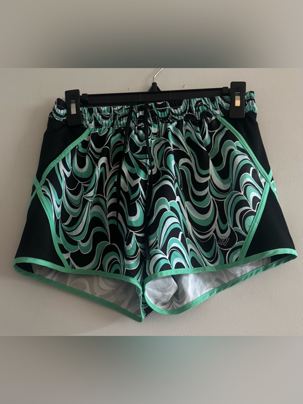 Zelos XS Athletic Running Shorts Green Black Print Drawstring